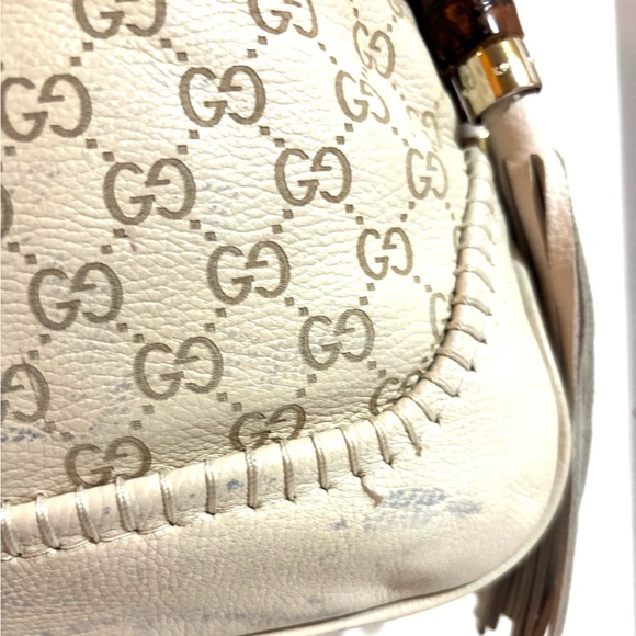 Gucci Beige Hobo Bag with Tassels - Picture 12 of 13
